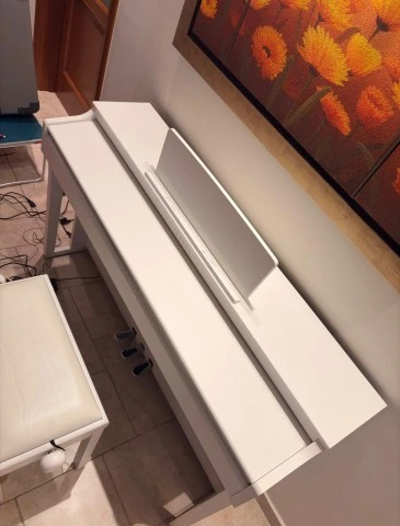 Yamaha Clavinova CLP-625 White + Λευκό Σκαμπό