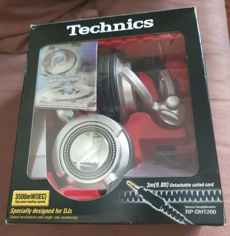 Technics RP-DH1200 DJ Headphones
