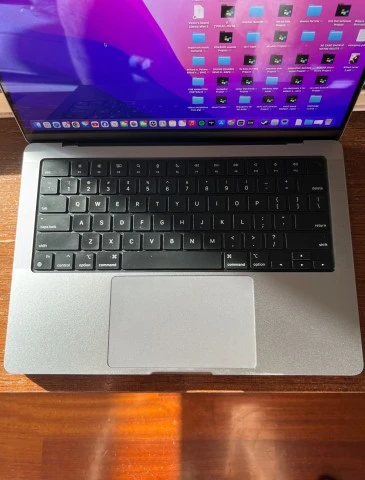 MacBook Pro 14" - M1 Pro 10core / 32GB RAM / 1TB SSD