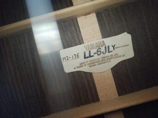 Yamaha LL-6JLY Left-Handed (Αριστερόχειρη)
