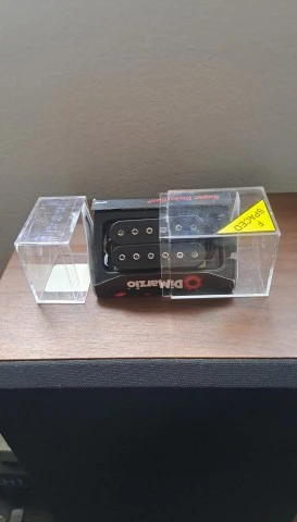 Dimarzio DP100F BK Super Distortion F-spaced