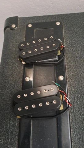 DiMarzio DP100F BK Super Distortion F-spaced