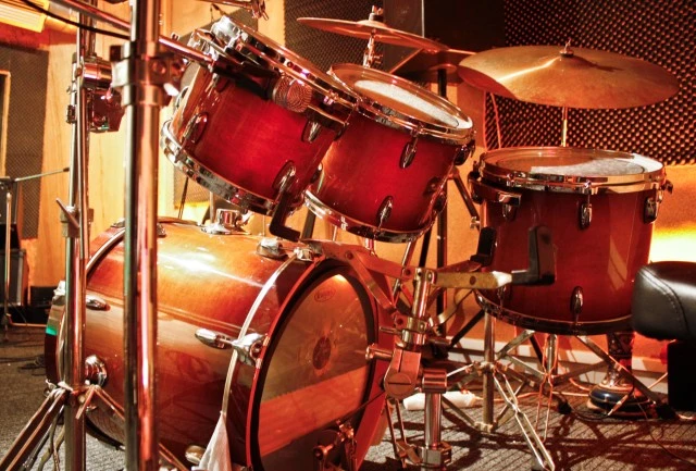 Gretsch Drums Renown Maple + Gibraltar rack