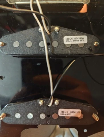 Seymour Duncan set full load pickguard