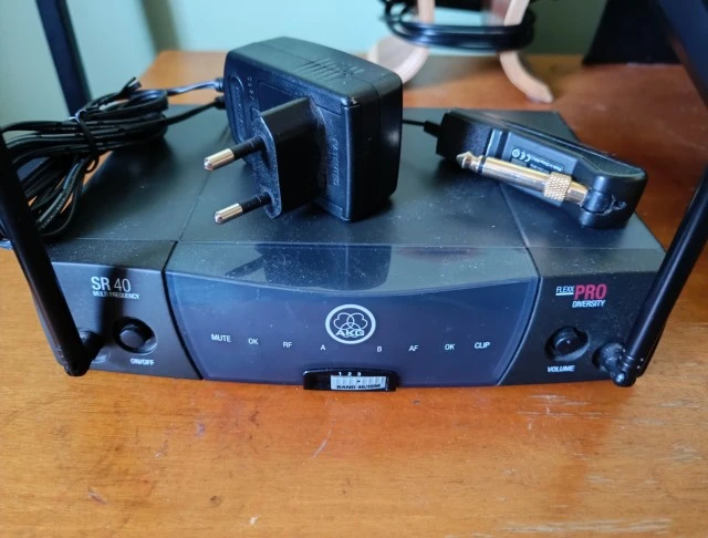 AKG SR40 Flexx Pro