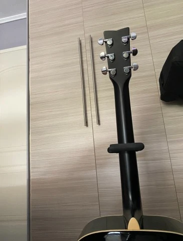 Yamaha F370 Black Acoustic Guitar