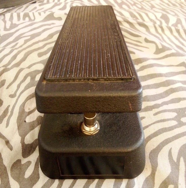 Dunlop GCB95F Classic Cry baby Wah
