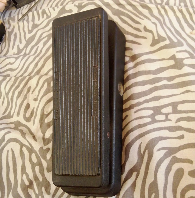 Dunlop GCB95F Classic Cry baby Wah