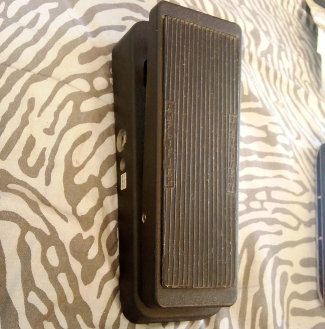 Dunlop GCB95F Classic Cry baby Wah