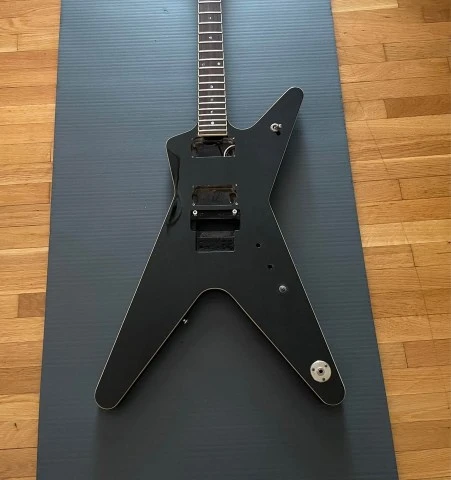 Dean ML 79 MIK