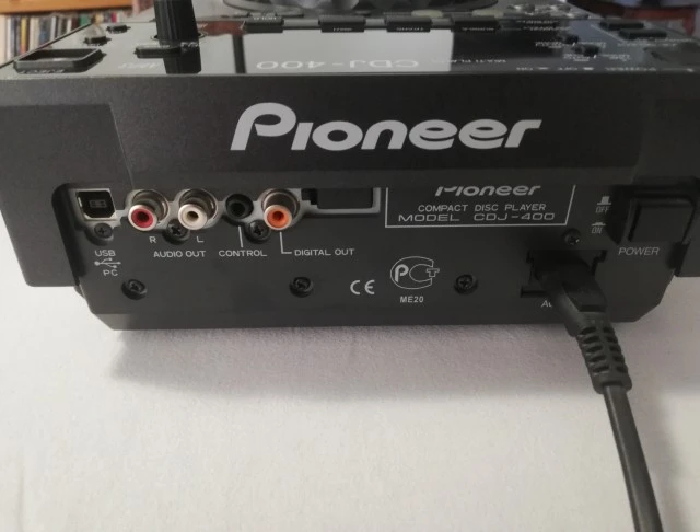 Pioneer CDJ - 400 USB MP 3