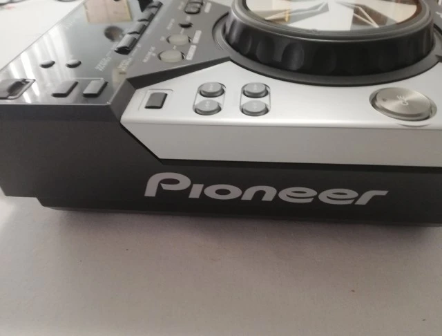 Pioneer CDJ - 400 USB MP 3
