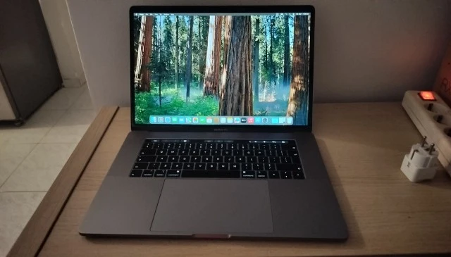 Macbook Pro 15
