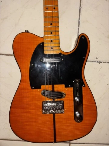 Telecaster Harley Benton Deluxe Series/ DiMarzio