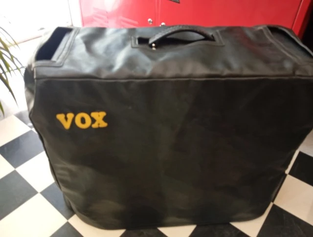 Vox Ac30cc1 + δερμάτινο κάλυμμα 