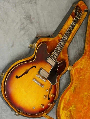 Zητείται Gibson ES 335