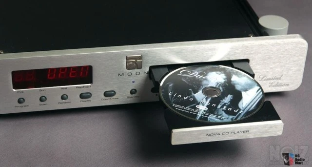 CD Player Moon Sim Audio Nova Limited