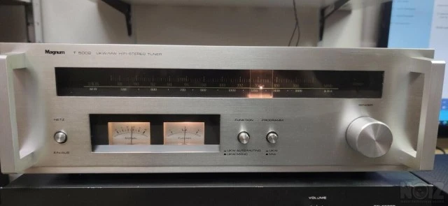 ΔΕΚΤΗΣ MAGNUM T-5002 TUNER FM Stereo