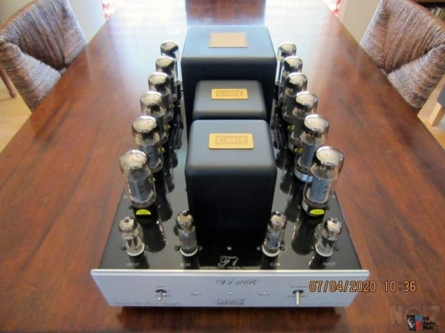 Λαμπάτος Τελικός Ενισχυτής Cary V - 12 R