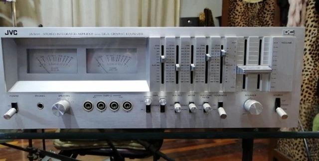 JVC JA-S44