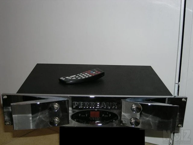 Προενισχυτής Perreaux SM6 P
