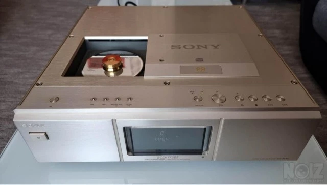 SACD / CD Player Sony SCD -777 ES