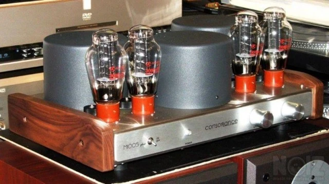Λαμπάτος Ενισχυτής Opera Consonance M-10