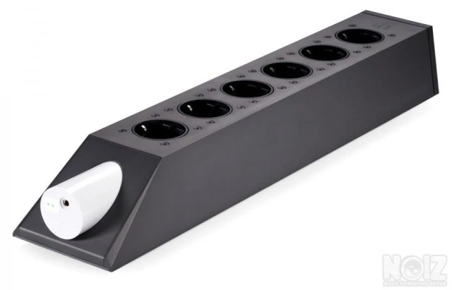 iFi Audio Power Station