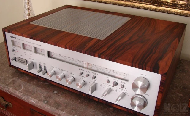 Ραδιοενισχυτής Yamaha CR - 1020