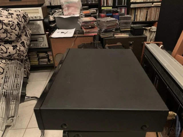 CD player  Luxman D-321
