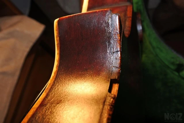 GIBSON F2 Oval hole Μαντολίνο της εποχής