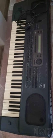 KORG i4s workstation