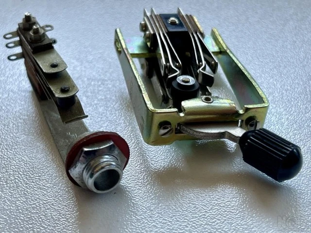 Vintage Japan Toggle 3 way Switch & Bulg