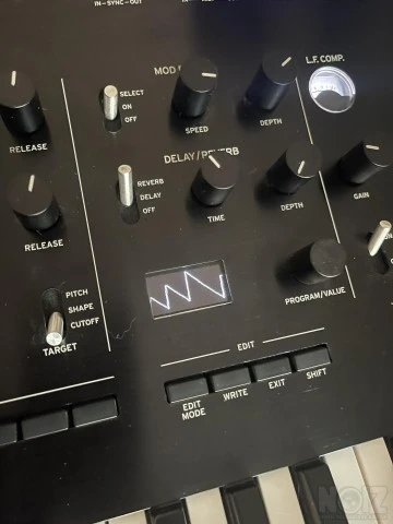 Korg Prologue 16