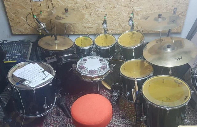 Sonor Essential Force Birch drums.