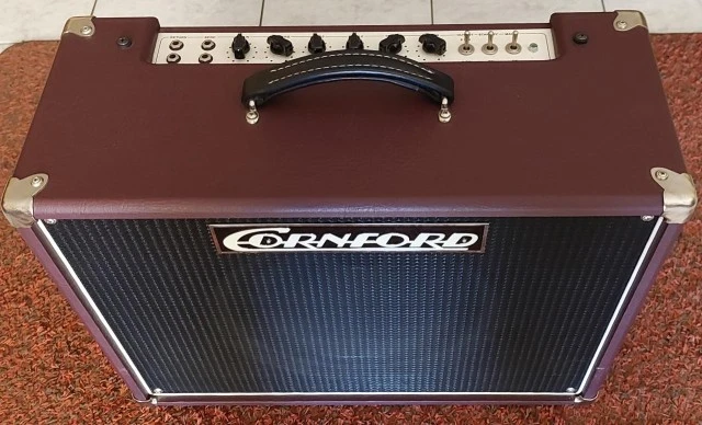 Cornford Carrera 8-5W Combo Handwired
