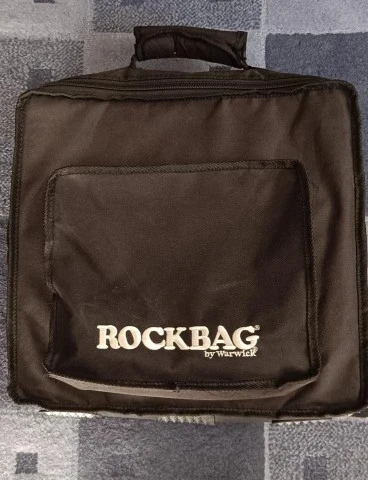 κονσόλα Behringer Xenyx QX1204U