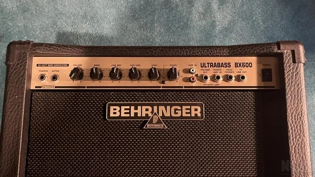 Ενισχυτής Μπάσου Behringer 60W