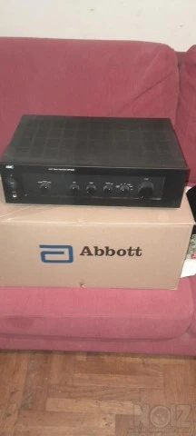 Προενισχυτής AMC CVT 1030