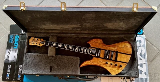 Αριστερόχειρη B.C.Rich Exotic Classic Mo