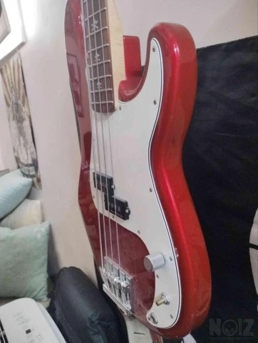 Fender Standard Precision Bass