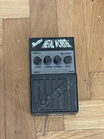 Yamaha EG-303 + Laney HC25R + Rocktek Me