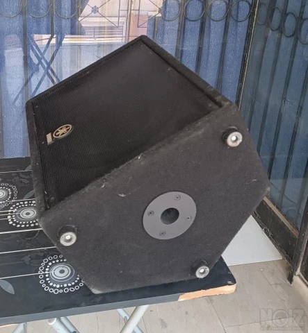 Yamaha AX12M SPEAKER SYSTEM