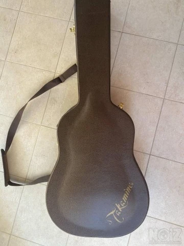 Takamine P4-DC
