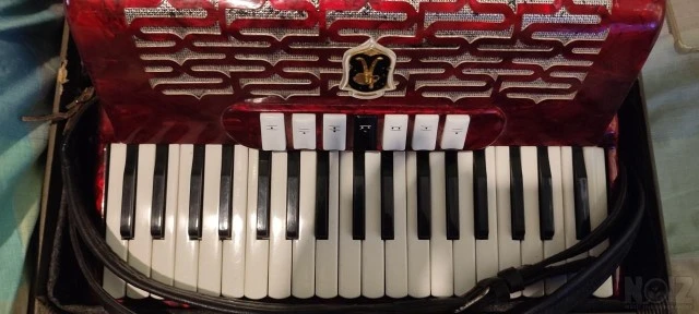 Ακορντεόν Paolo soprani junior3 80bass