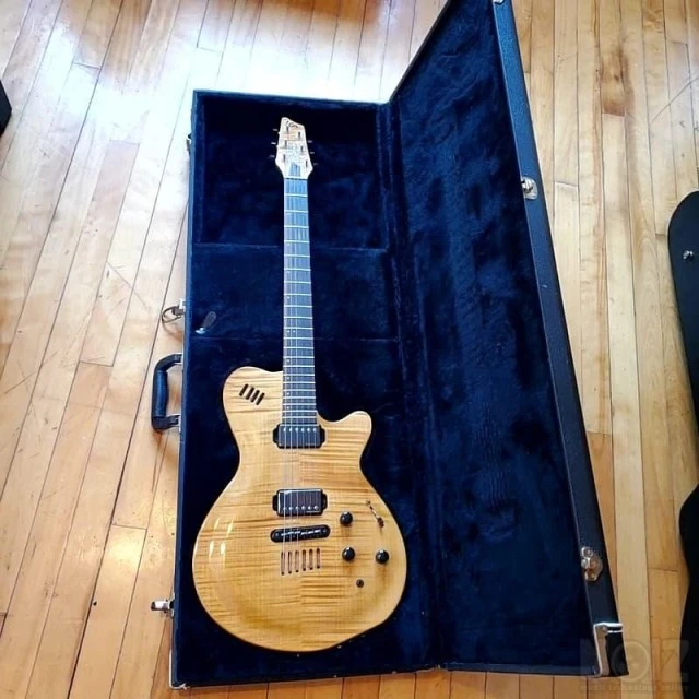 Godin LGX sa AAA flame maple