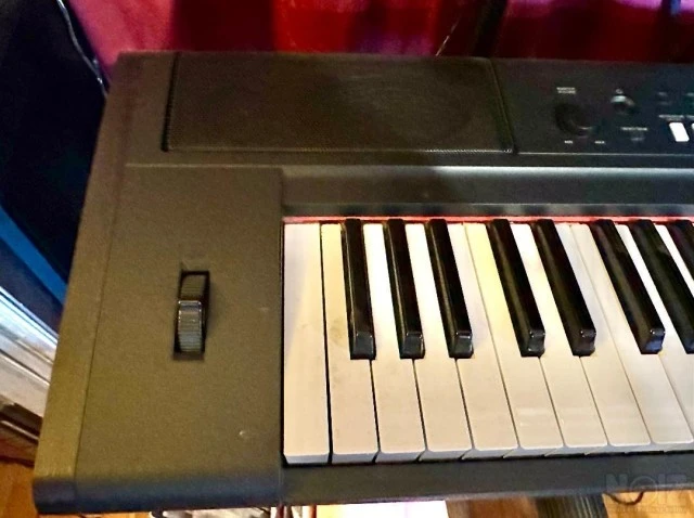 Ηλεκτρικό Πιάνο Yamaha np-v60 Piaggero