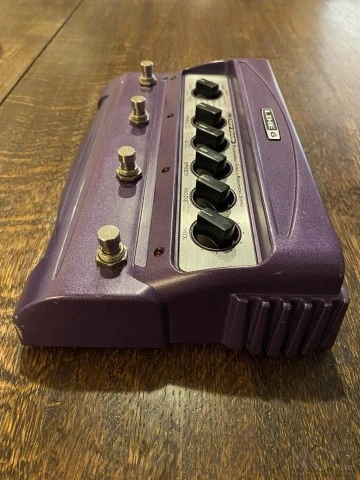 Line6 FM4 Filter Modeler – Δώρο Moog Exp