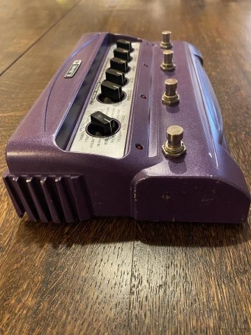 Line6 FM4 Filter Modeler – Δώρο Moog Exp