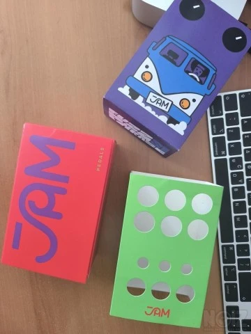 Fuzz pedal της JAM